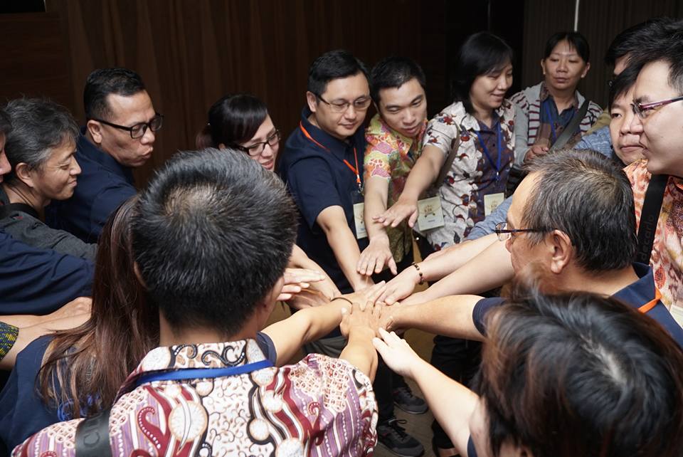 Training KBC